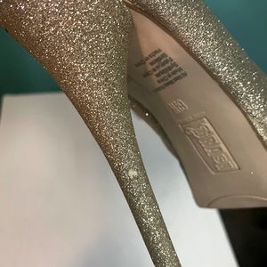 Brash 6.5 wide Gold platform pumps heels